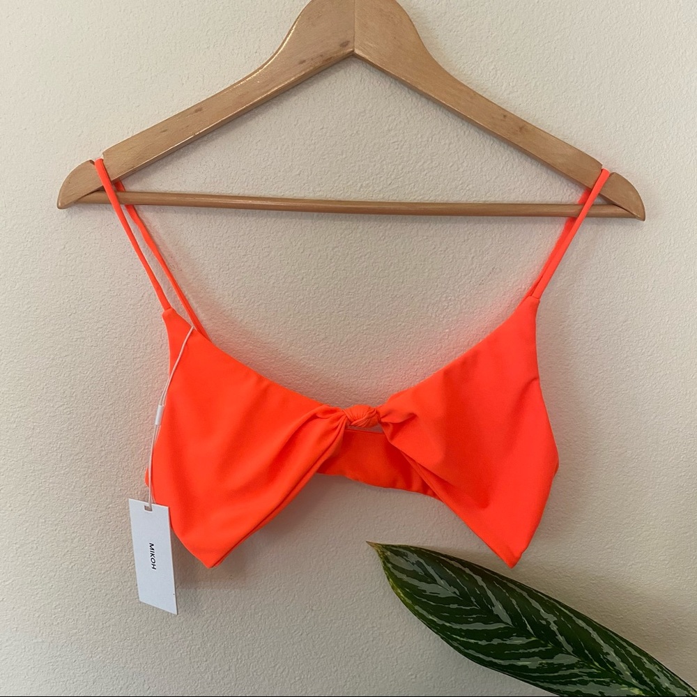 MIKOH KALOKO TOP